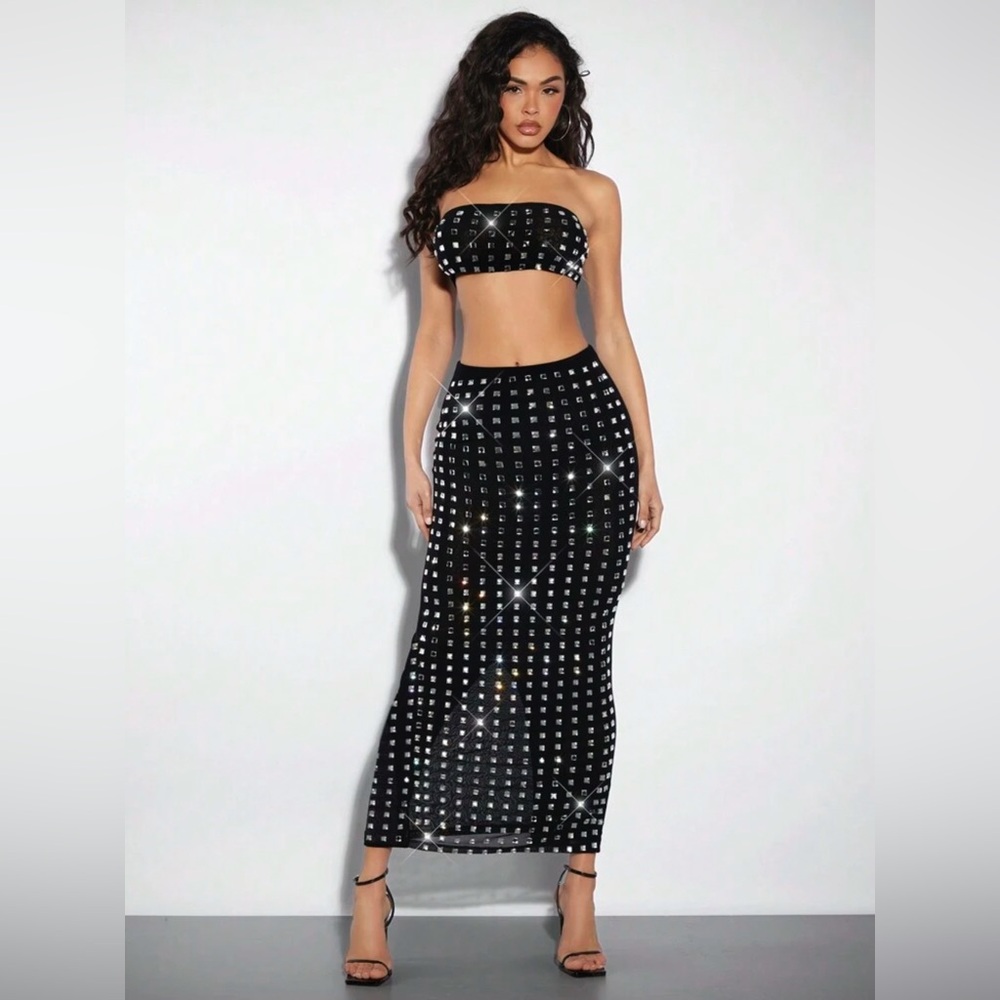 Square Diamond And Rhinestone Decorated Black Tight Two-Piece